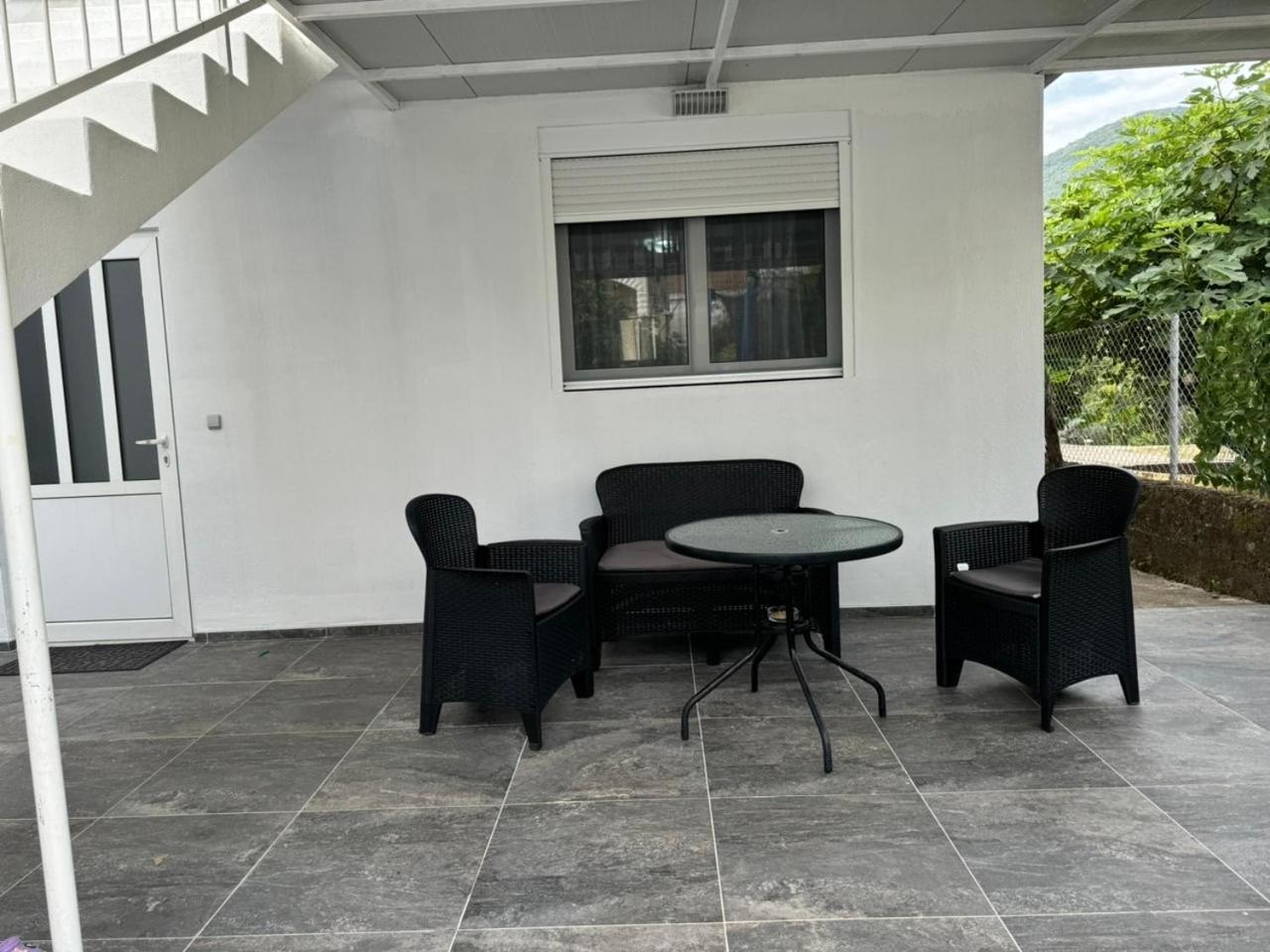 Anita Guest House ติวัต ภายนอก รูปภาพ